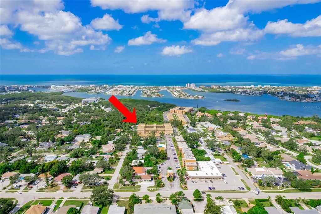 For Sale: $150,000 (2 beds, 1 baths, 987 Square Feet)