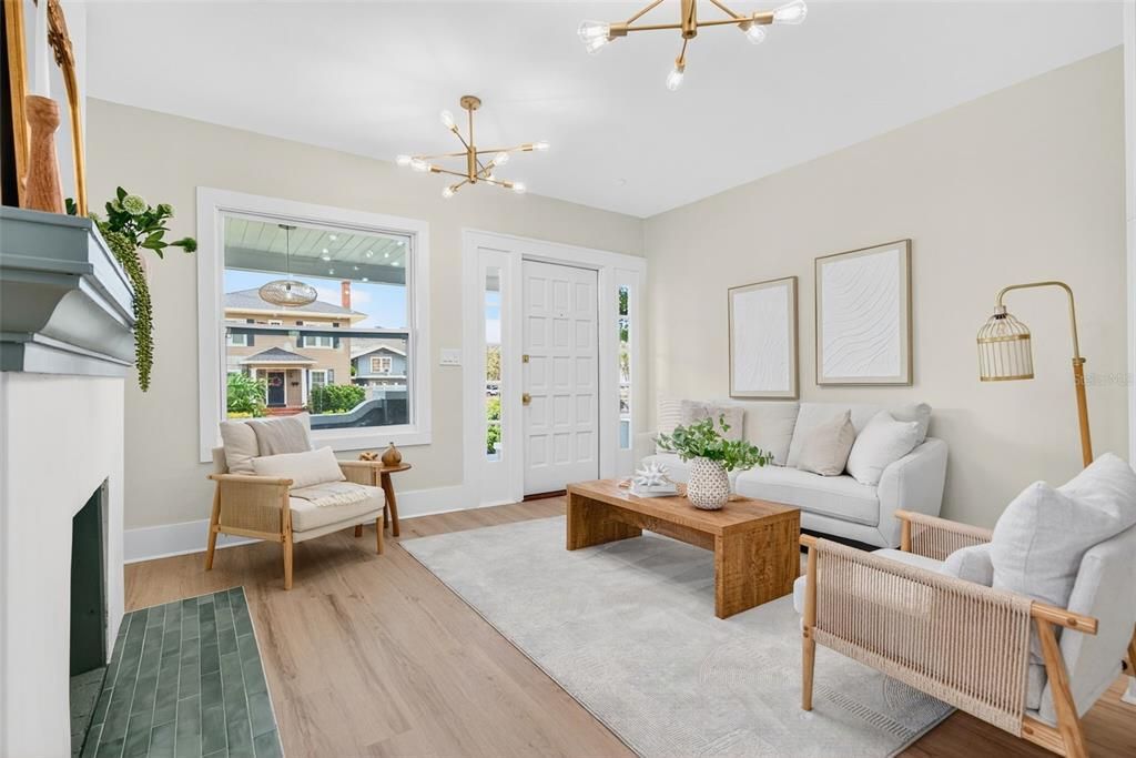 For Rent: $5,500 (4 beds, 2 baths, 1476 Square Feet)