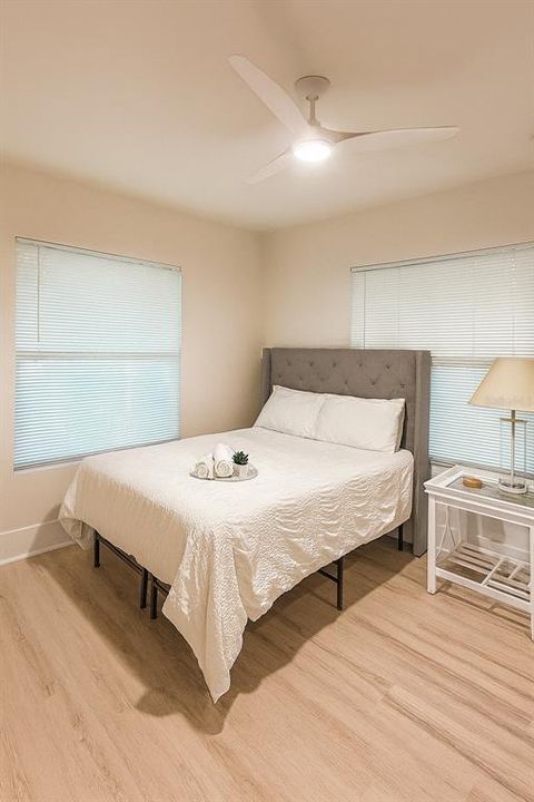 For Rent: $5,500 (4 beds, 2 baths, 1476 Square Feet)