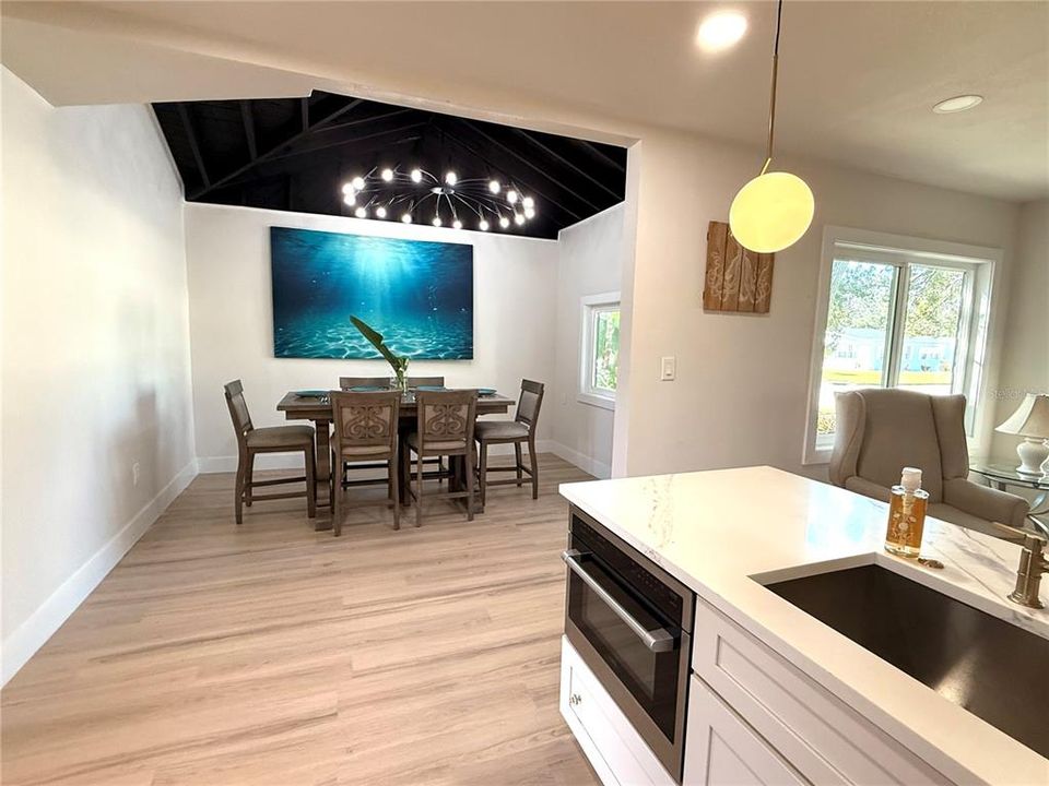 For Rent: $5,400 (3 beds, 2 baths, 1166 Square Feet)