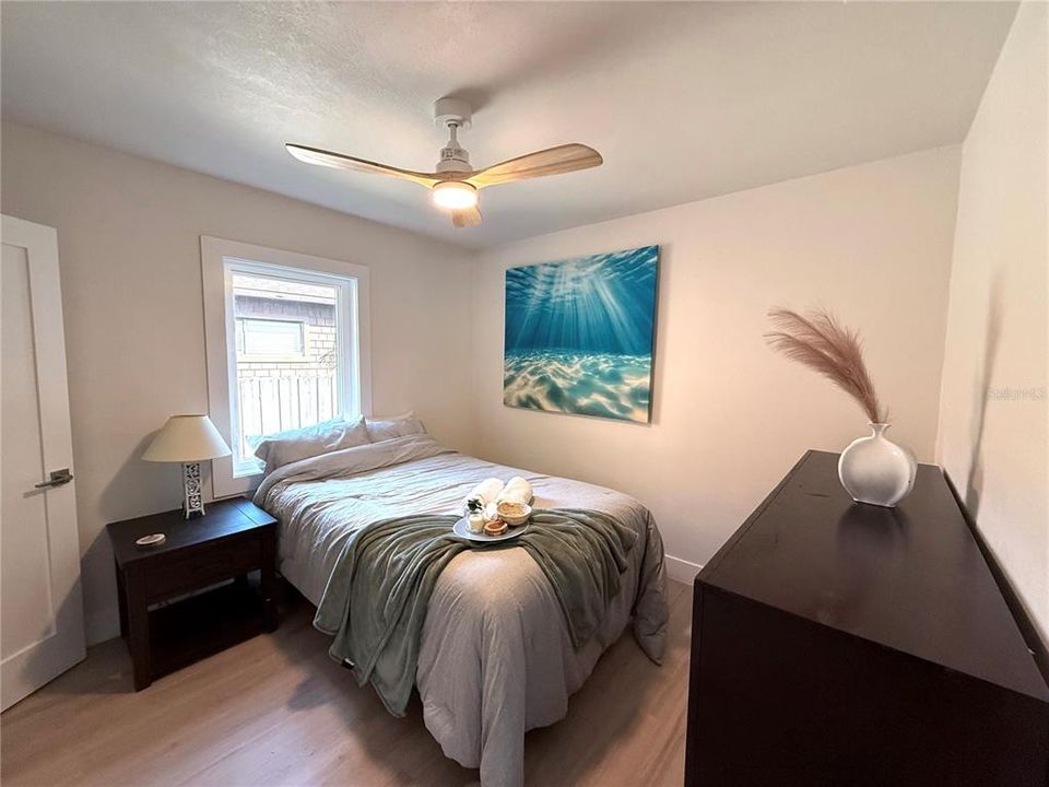 For Rent: $5,400 (3 beds, 2 baths, 1166 Square Feet)