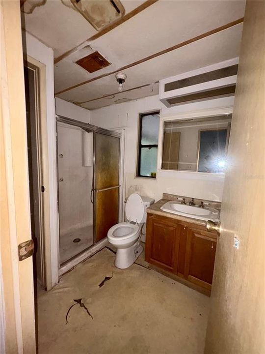 For Sale: $179,999 (3 beds, 2 baths, 1326 Square Feet)