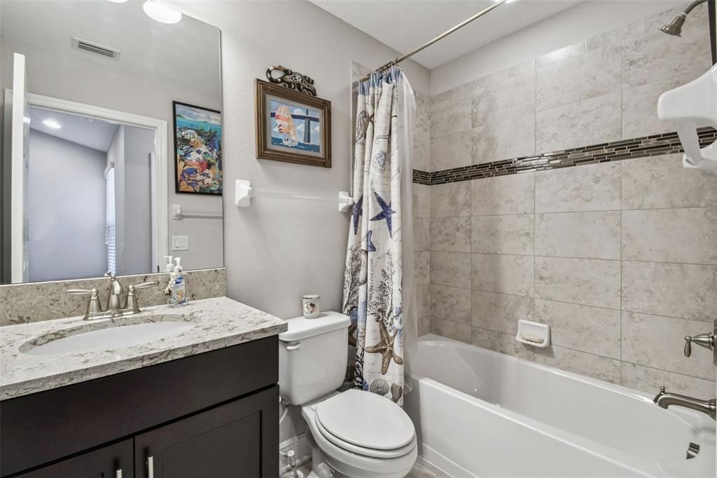 待售: $295,000 (2 贝兹, 2 浴室, 1571 平方英尺)