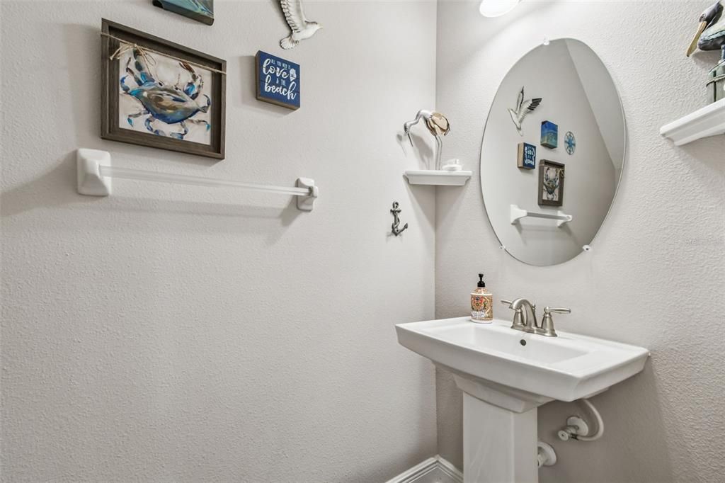 待售: $295,000 (2 贝兹, 2 浴室, 1571 平方英尺)