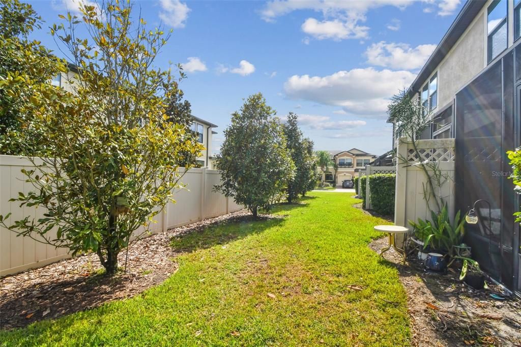 待售: $295,000 (2 贝兹, 2 浴室, 1571 平方英尺)