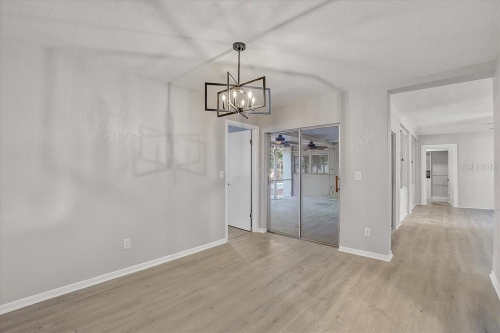 For Sale: $724,500 (4 beds, 3 baths, 2101 Square Feet)