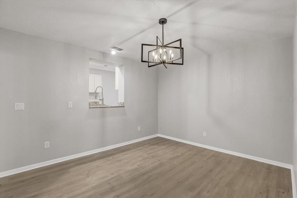 For Sale: $724,500 (4 beds, 3 baths, 2101 Square Feet)