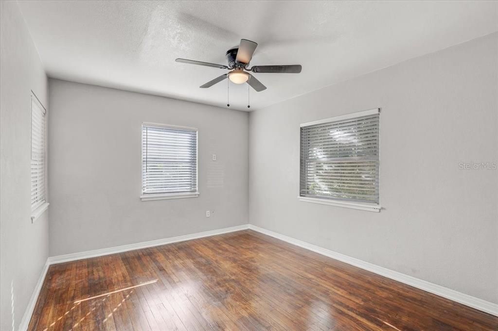 For Sale: $724,500 (4 beds, 3 baths, 2101 Square Feet)