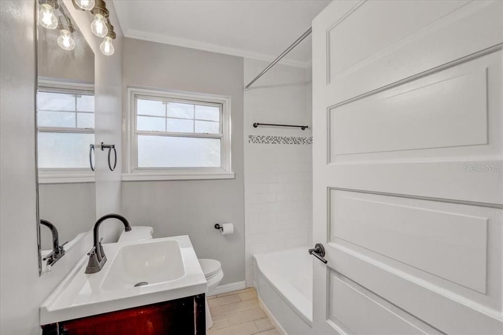 For Sale: $724,500 (4 beds, 3 baths, 2101 Square Feet)