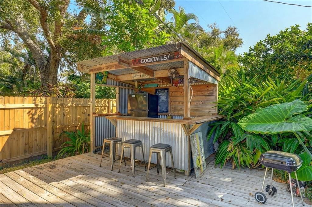 For Sale: $724,500 (4 beds, 3 baths, 2101 Square Feet)