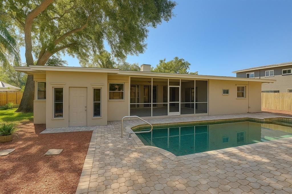 For Sale: $724,500 (4 beds, 3 baths, 2101 Square Feet)