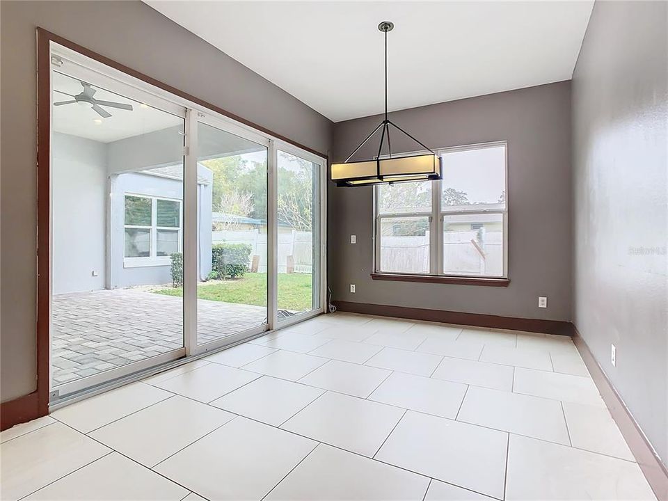 Active With Contract: $395,000 (4 beds, 3 baths, 2498 Square Feet)