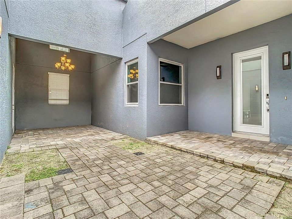 Active With Contract: $395,000 (4 beds, 3 baths, 2498 Square Feet)