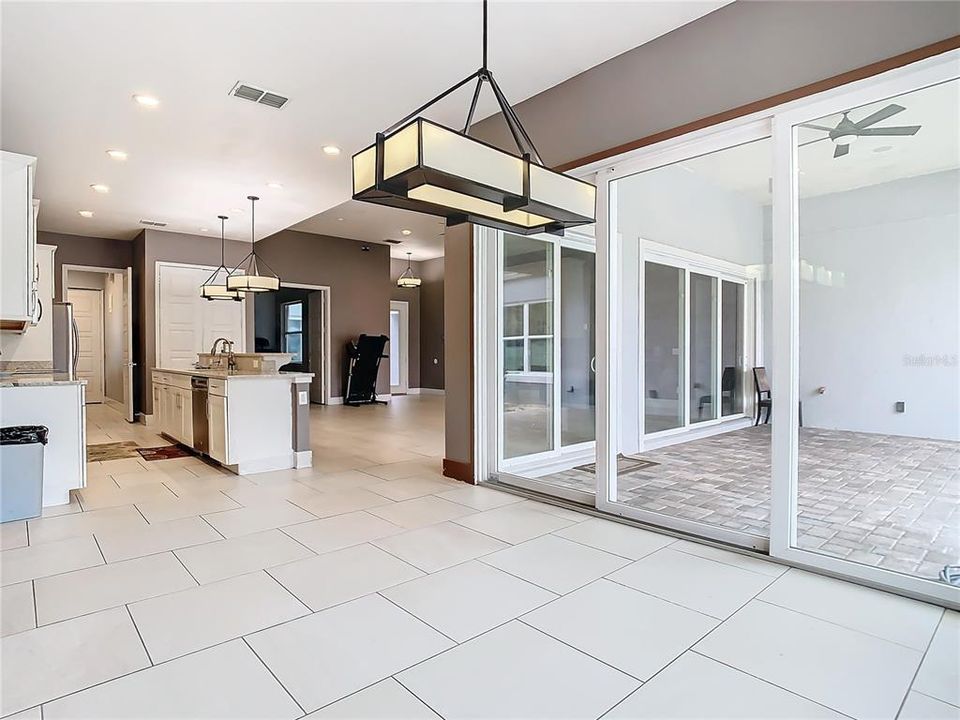 Active With Contract: $395,000 (4 beds, 3 baths, 2498 Square Feet)