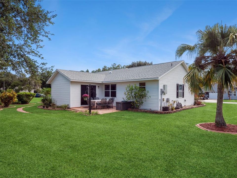 For Sale: $235,000 (2 beds, 2 baths, 1124 Square Feet)