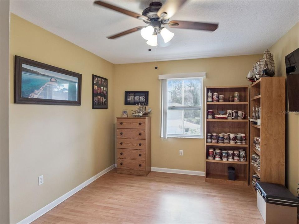 For Sale: $235,000 (2 beds, 2 baths, 1124 Square Feet)