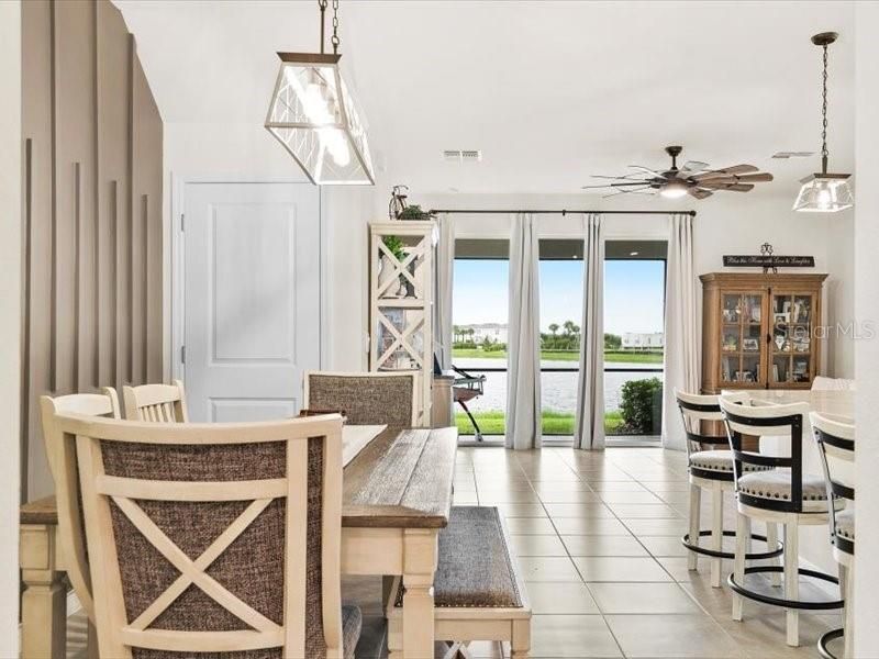 For Sale: $354,000 (3 beds, 2 baths, 1673 Square Feet)