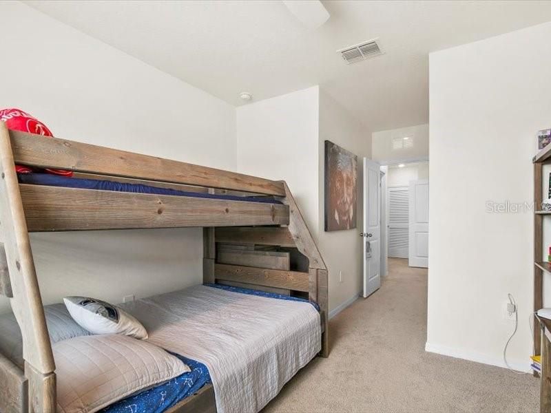 For Sale: $354,000 (3 beds, 2 baths, 1673 Square Feet)