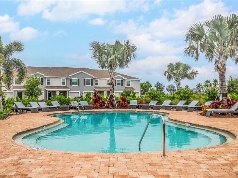 For Sale: $354,000 (3 beds, 2 baths, 1673 Square Feet)