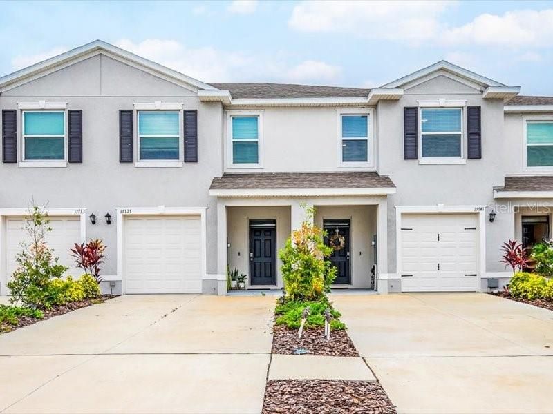 For Sale: $354,000 (3 beds, 2 baths, 1673 Square Feet)