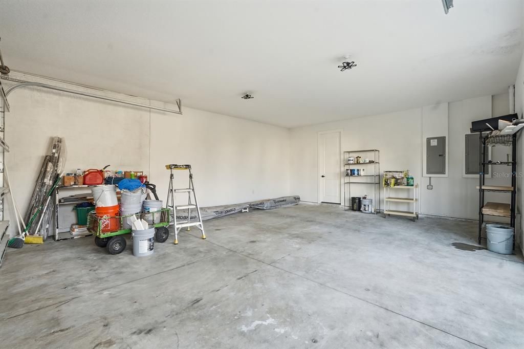 For Sale: $2,247,000 (4 beds, 4 baths, 3692 Square Feet)