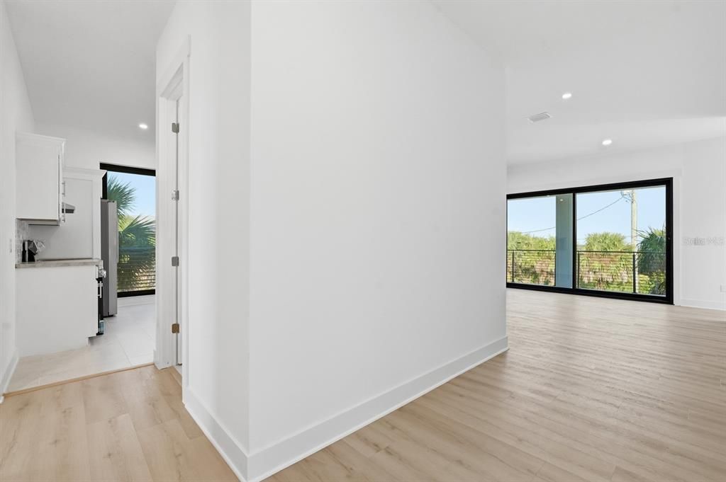 For Sale: $2,247,000 (4 beds, 4 baths, 3692 Square Feet)