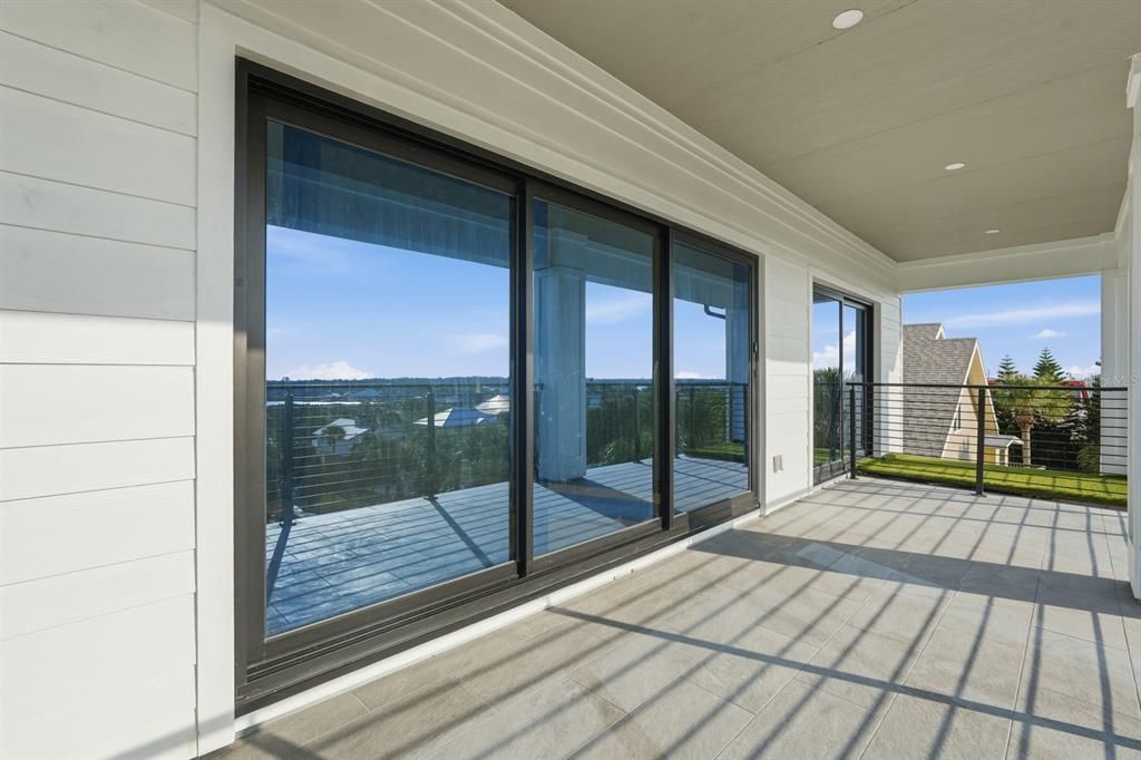 For Sale: $2,247,000 (4 beds, 4 baths, 3692 Square Feet)