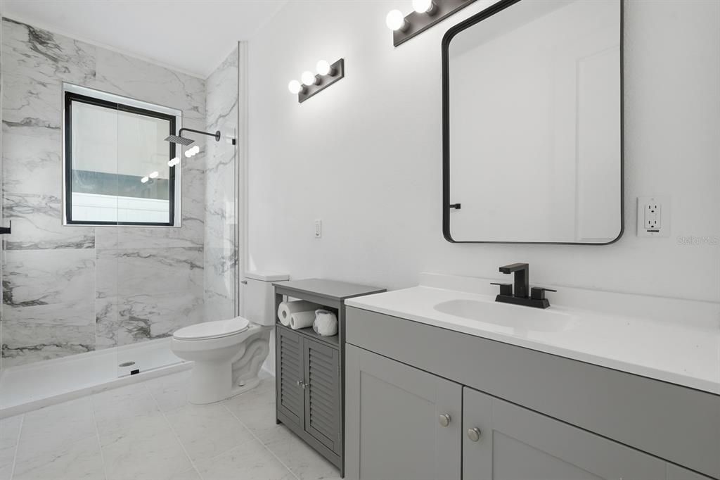 For Sale: $2,247,000 (4 beds, 4 baths, 3692 Square Feet)