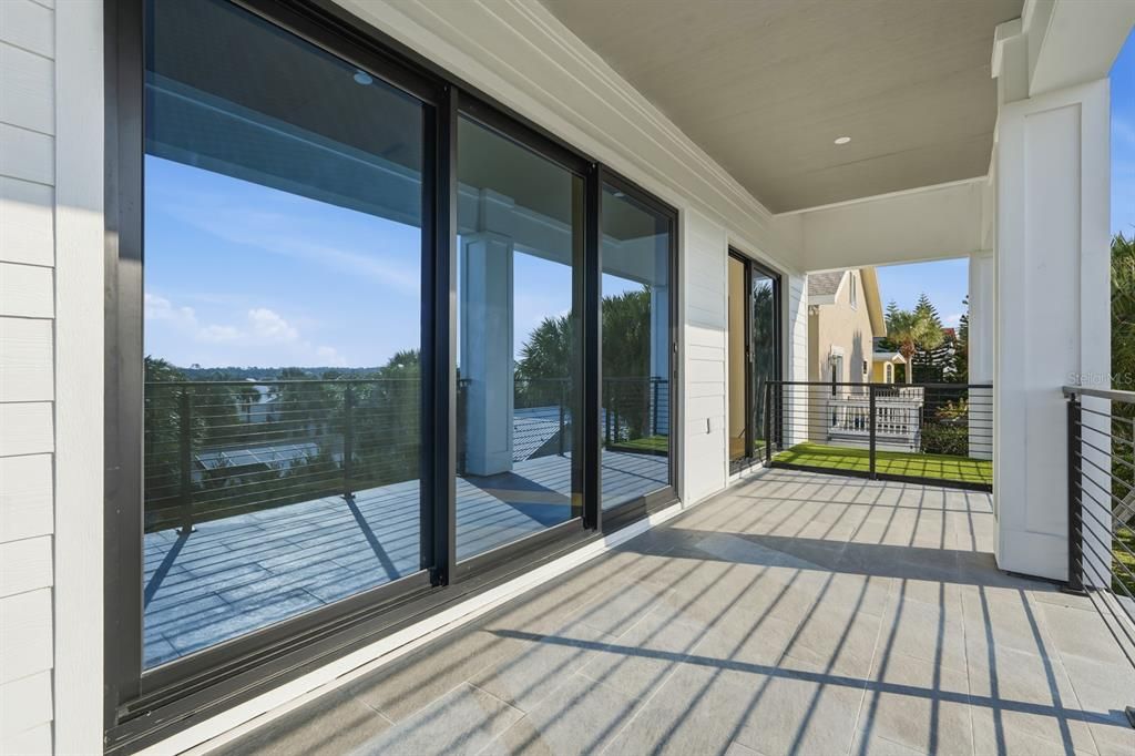 For Sale: $2,247,000 (4 beds, 4 baths, 3692 Square Feet)