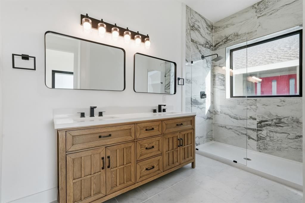 For Sale: $2,247,000 (4 beds, 4 baths, 3692 Square Feet)