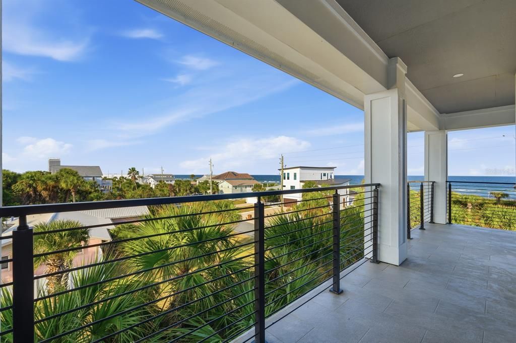 For Sale: $2,247,000 (4 beds, 4 baths, 3692 Square Feet)