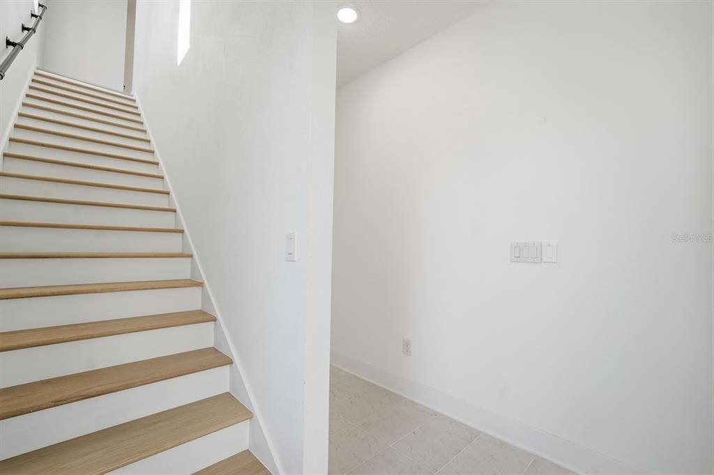 For Sale: $2,247,000 (4 beds, 4 baths, 3692 Square Feet)