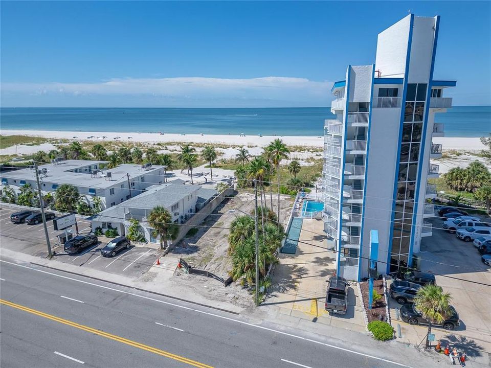 For Sale: $4,500,000 (4 beds, 4 baths, 3754 Square Feet)