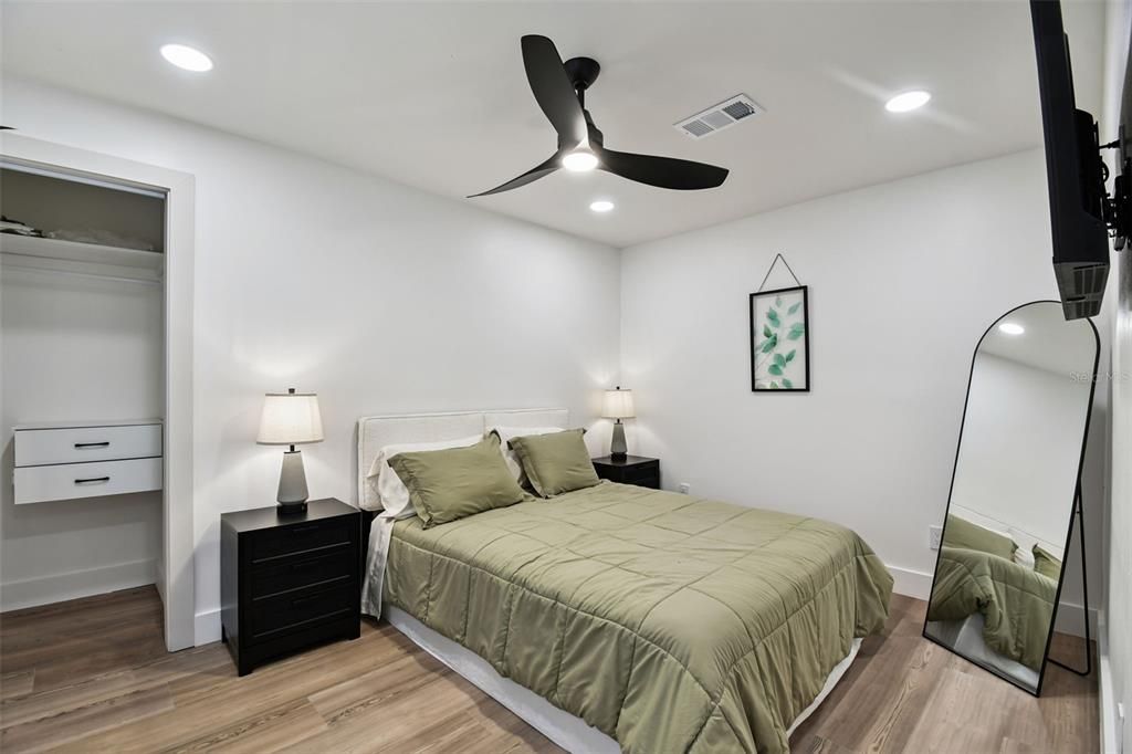 На продажу: $1,975,000 (4 спален, 3 ванн, 2372 Квадратных фут)