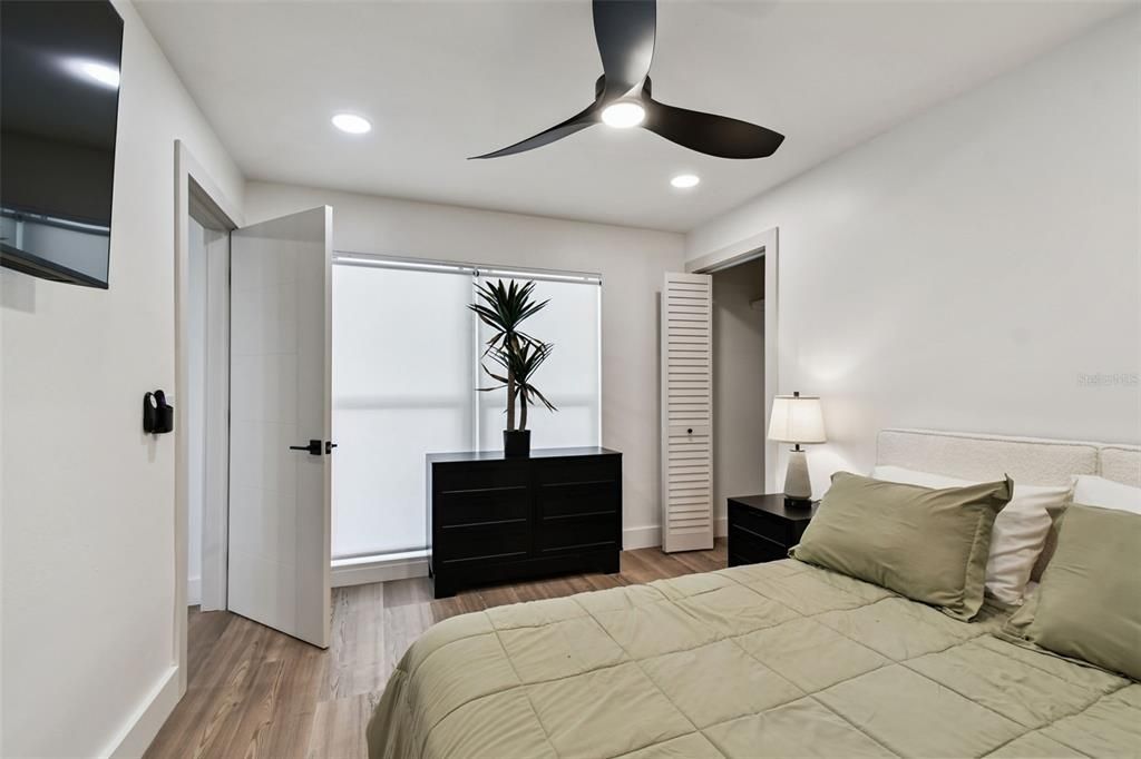 На продажу: $1,975,000 (4 спален, 3 ванн, 2372 Квадратных фут)