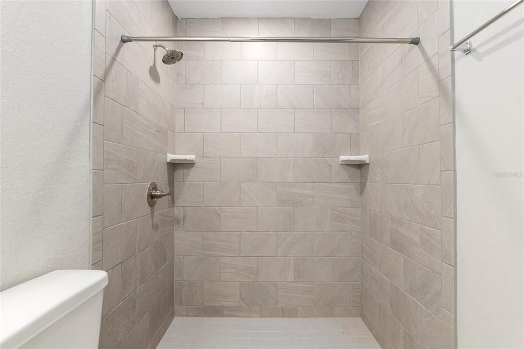 В аренду: $1,845 (3 спален, 2 ванн, 1416 Квадратных фут)