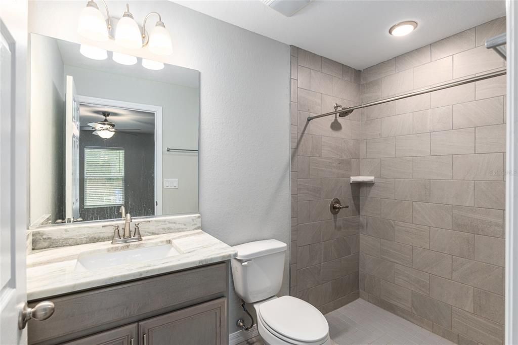 В аренду: $1,845 (3 спален, 2 ванн, 1416 Квадратных фут)