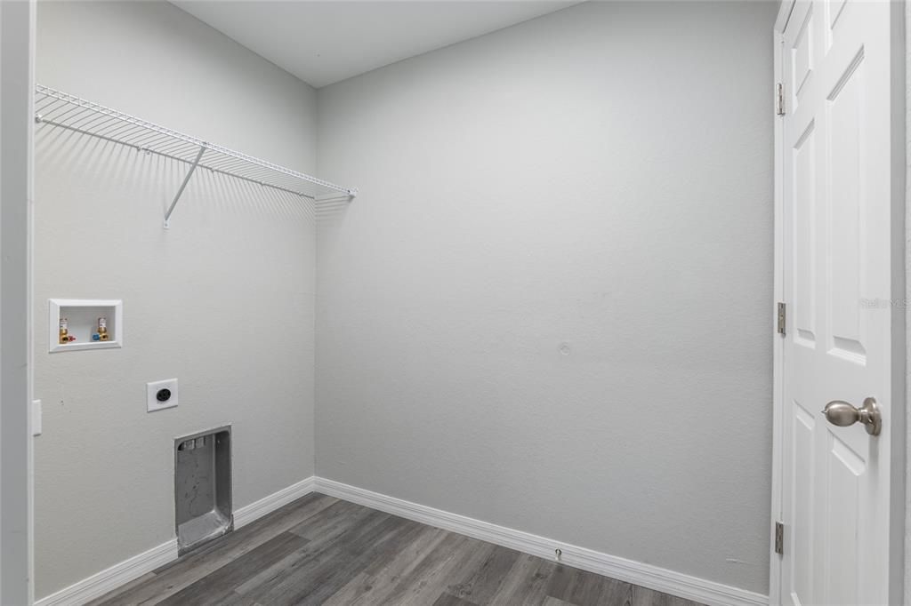 В аренду: $1,845 (3 спален, 2 ванн, 1416 Квадратных фут)