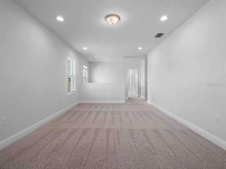 Active With Contract: $820,956 (5 beds, 4 baths, 2866 Square Feet)