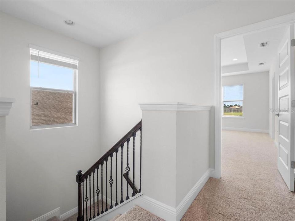 Active With Contract: $820,956 (5 beds, 4 baths, 2866 Square Feet)