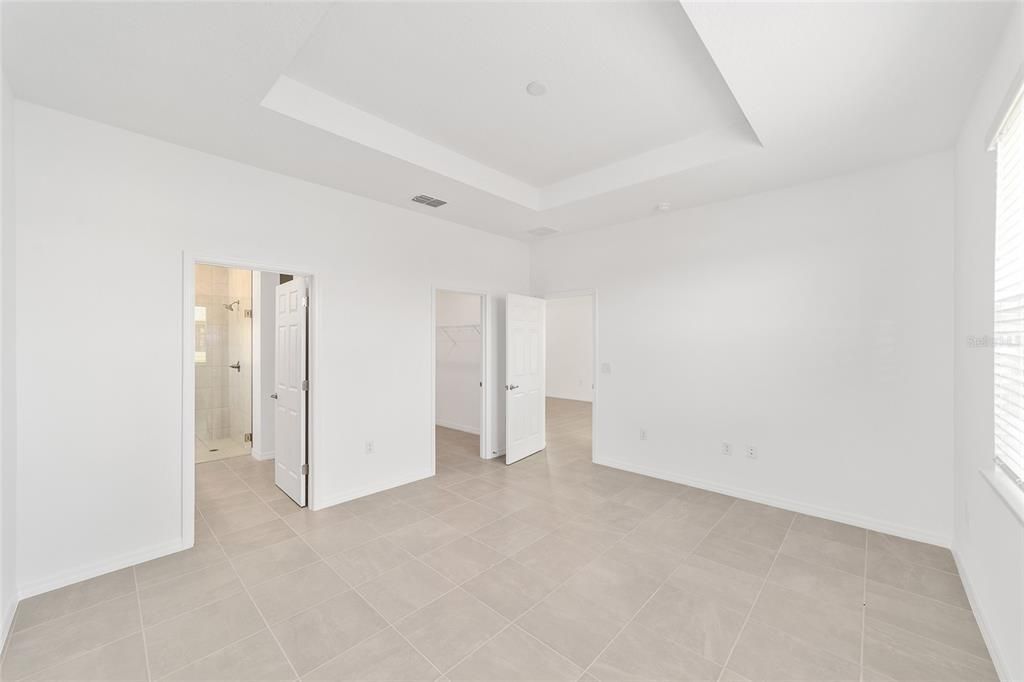 Под контрактом: $295,000 (2 спален, 2 ванн, 1467 Квадратных фут)