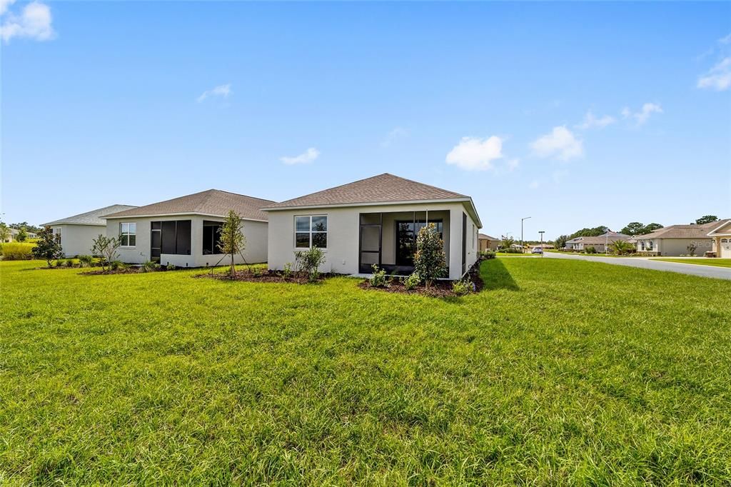 Под контрактом: $295,000 (2 спален, 2 ванн, 1467 Квадратных фут)