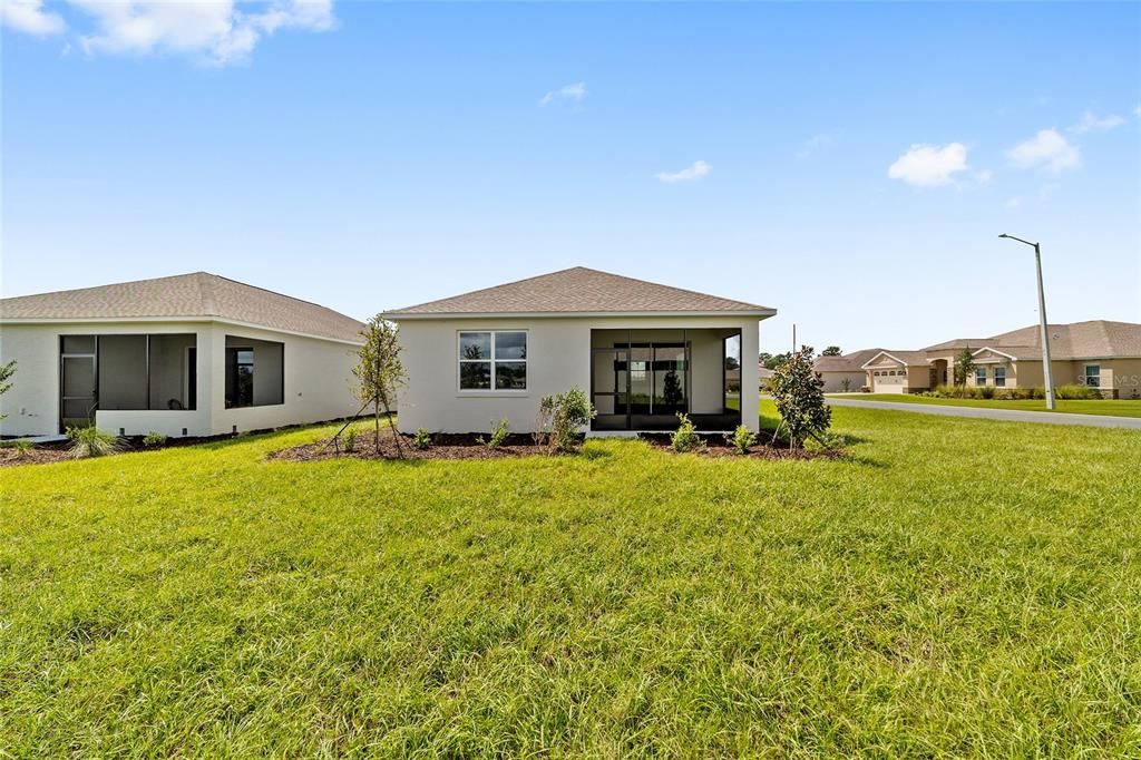 Под контрактом: $295,000 (2 спален, 2 ванн, 1467 Квадратных фут)