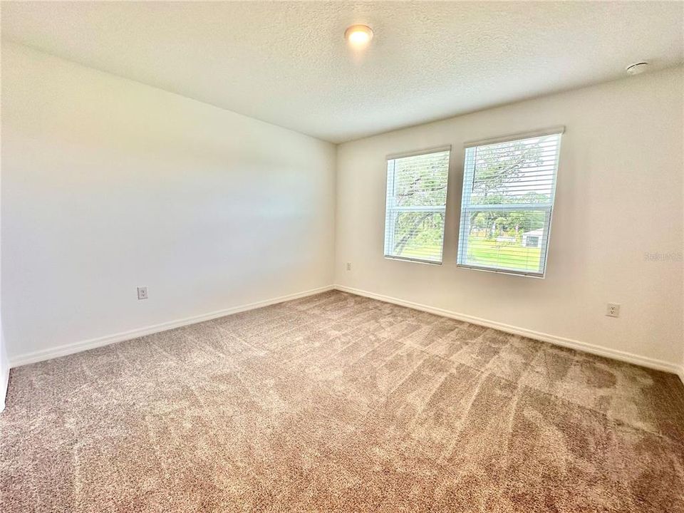 For Rent: $2,075 (3 beds, 2 baths, 1373 Square Feet)