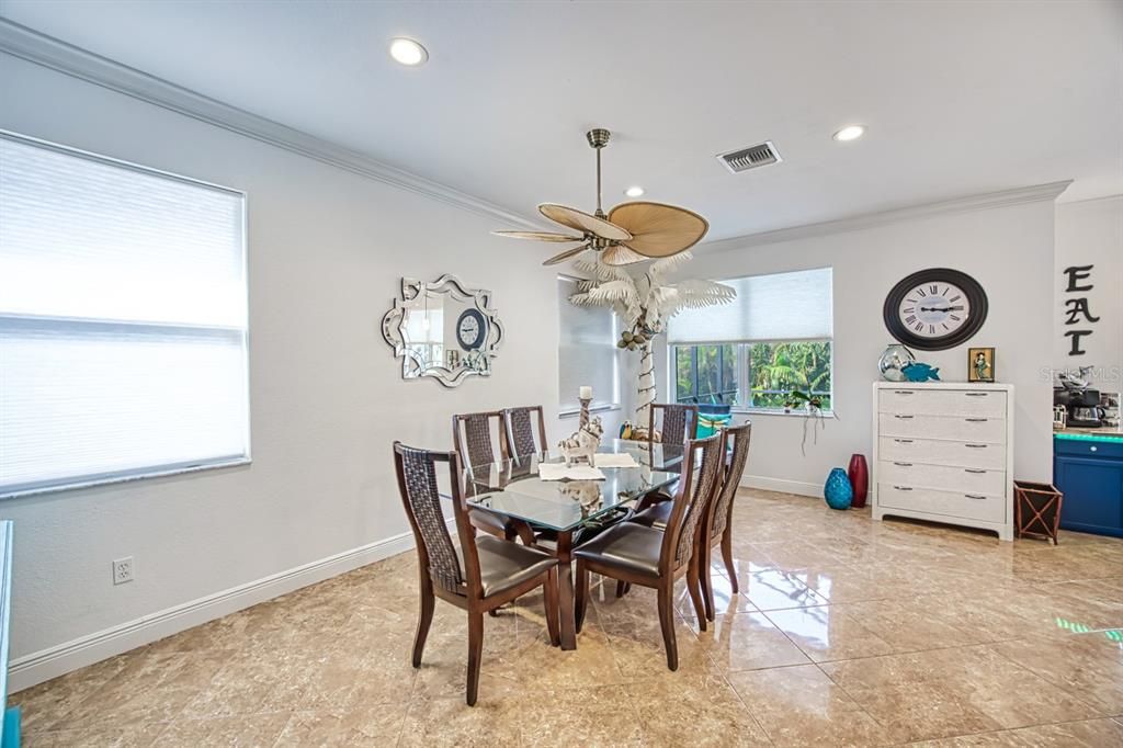 For Sale: $650,000 (3 beds, 2 baths, 2185 Square Feet)