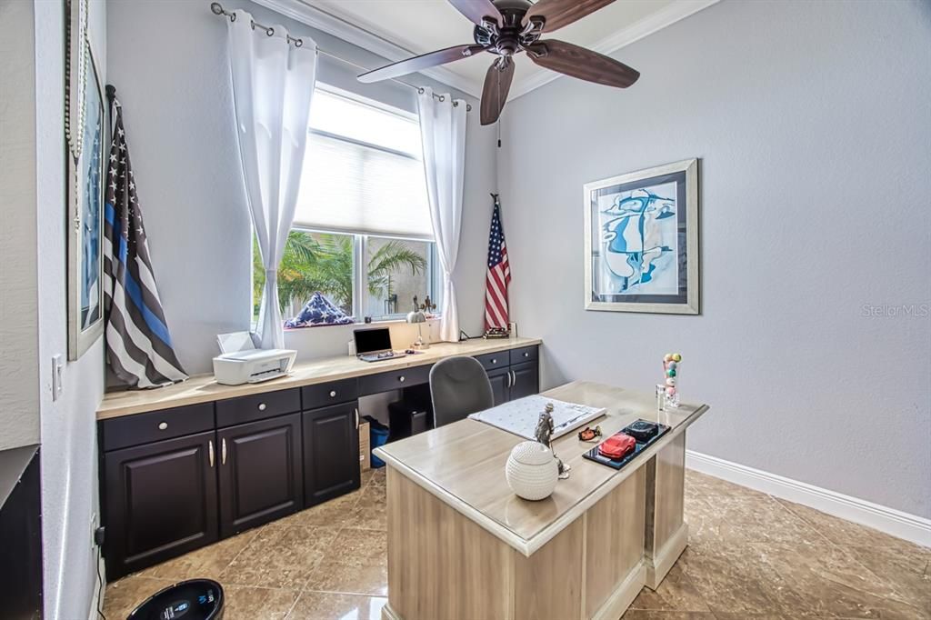 For Sale: $650,000 (3 beds, 2 baths, 2185 Square Feet)