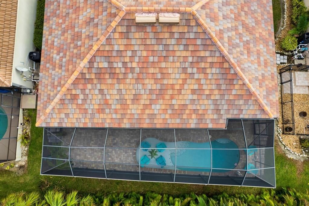 For Sale: $650,000 (3 beds, 2 baths, 2185 Square Feet)