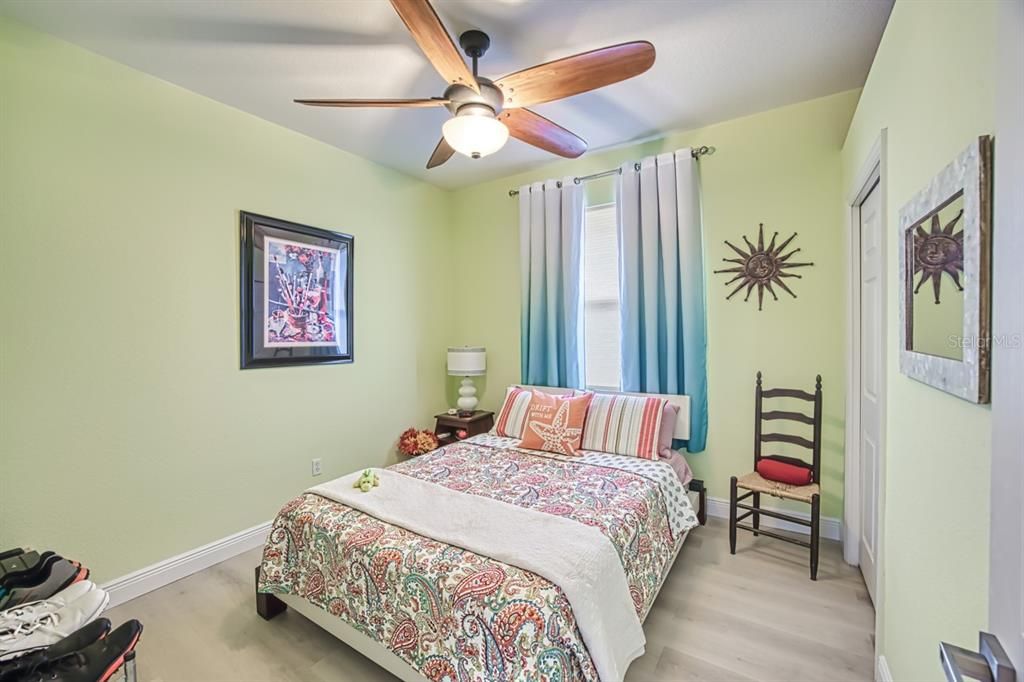 For Sale: $650,000 (3 beds, 2 baths, 2185 Square Feet)