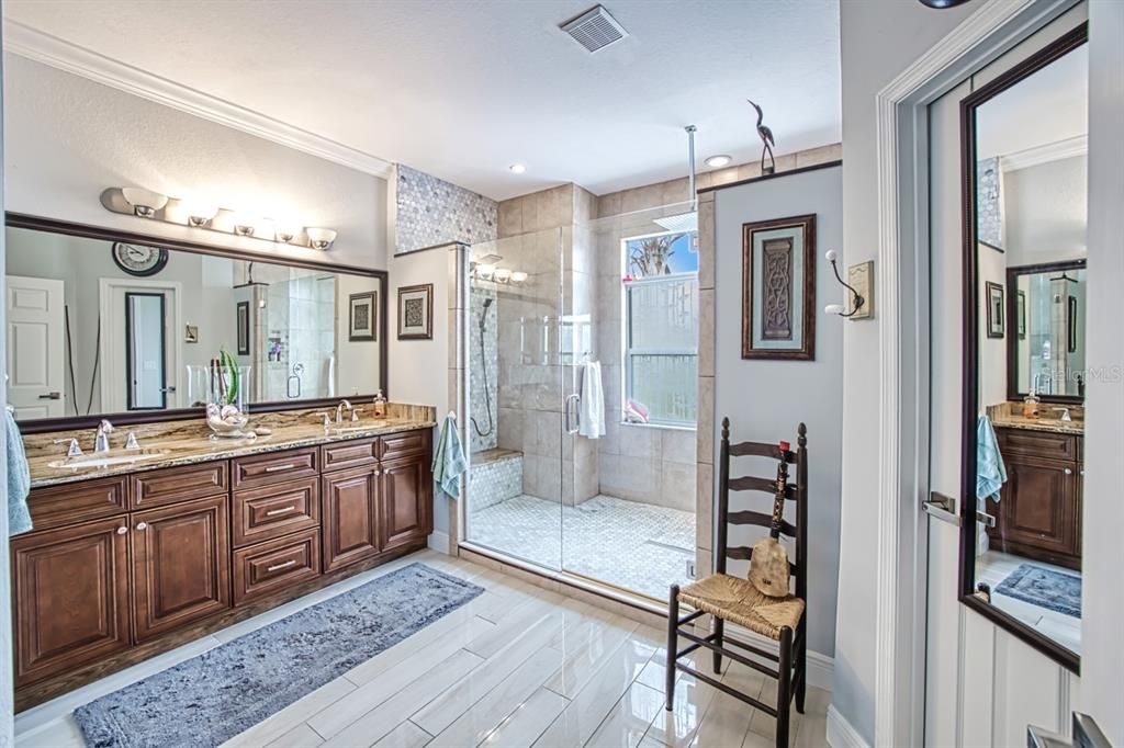 For Sale: $650,000 (3 beds, 2 baths, 2185 Square Feet)