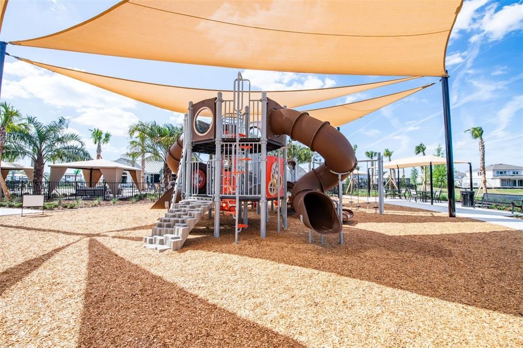 Active With Contract: $470,980 (5 beds, 3 baths, 2615 Square Feet)